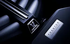   Rolls-Royce Phantom - 2017