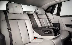   Rolls-Royce Phantom Iridescent Opulence - 2021
