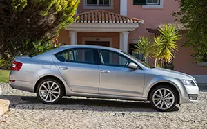   Skoda Octavia - 2013