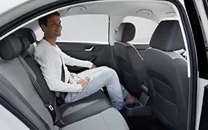   Skoda Rapid - 2012