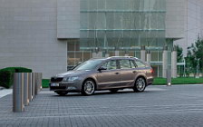   Skoda Superb Combi - 2009