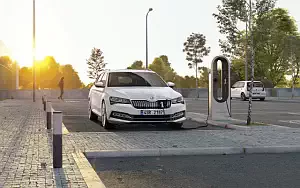   Skoda Superb iV - 2019