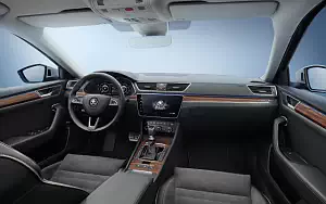   Skoda Superb Scout - 2019
