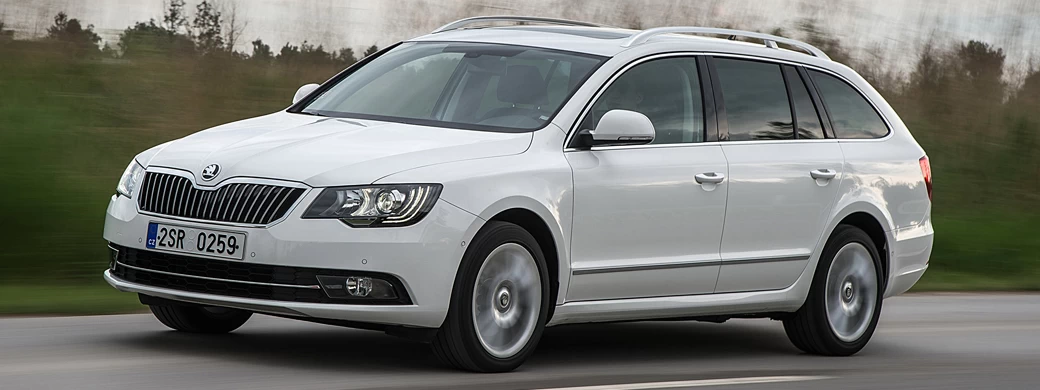   Skoda Superb Combi - 2013 - Car wallpapers