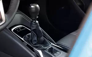   Toyota Corolla SE Hatchback US-spec - 2019