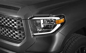   Toyota Tundra TRD Sport CrewMax Cab - 2017