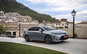   Toyota Corolla Sedan Hybrid - 2019