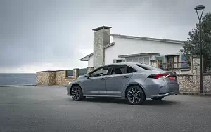   Toyota Corolla Sedan Hybrid - 2019