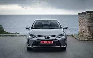   Toyota Corolla Sedan Hybrid - 2019