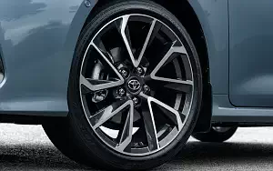   Toyota Corolla Sedan Hybrid - 2019