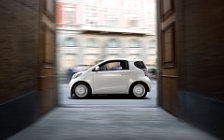   Toyota iQ - 2009