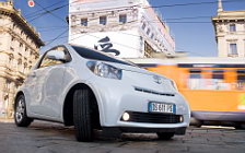   Toyota iQ - 2009