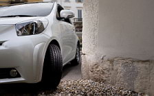   Toyota iQ - 2009