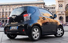   Toyota iQ - 2009