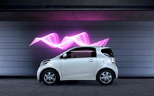   Toyota iQ - 2009