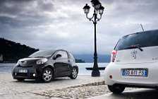   Toyota iQ - 2009