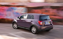   Toyota Urban Cruiser - 2009