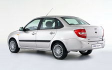     - Lada Granta - 2011