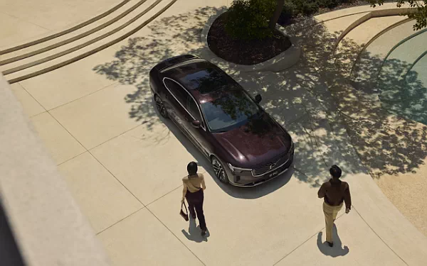 ���� ���������� Volvo S90 T8 Recharge China-spec - 2025