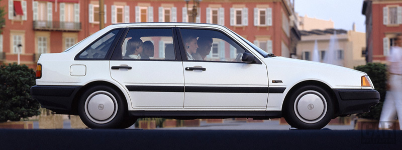 ���� ���������� Volvo 440 - 1990 - Car wallpapers