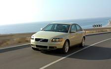 ���� ���������� Volvo S40 - 2004