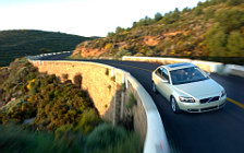 ���� ���������� Volvo S40 - 2004