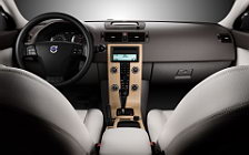 ���� ���������� Volvo S40 - 2011