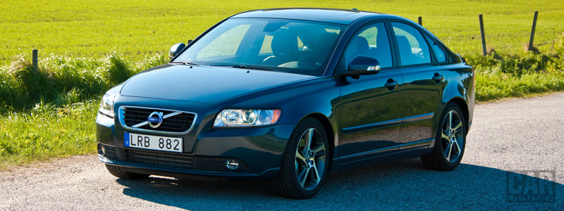 ���� ���������� Volvo S40 Classic - 2012 - Car wallpapers