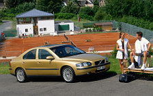 ���� ���������� Volvo S60 - 2001