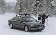 ���� ���������� Volvo S60 AWD - 2002
