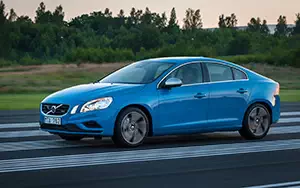 ���� ���������� Volvo S60 T6 AWD R-Design - 2013
