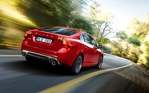 ���� ���������� Volvo S60 R-Design - 2014