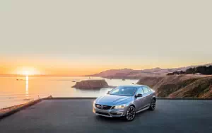 ���� ���������� Volvo S60 T5 AWD Cross Country US-spec - 2016