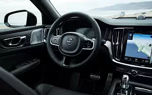 ���� ���������� Volvo S60 Polestar Engineered - 2018