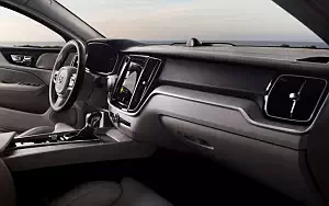 ���� ���������� Volvo S60 T6 AWD Inscription - 2018