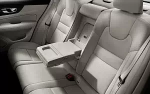 ���� ���������� Volvo S60 T6 AWD Inscription - 2018