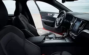 ���� ���������� Volvo S60 T6 AWD R-Design - 2018