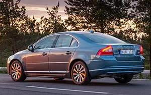 ���� ���������� Volvo S80 - 2013