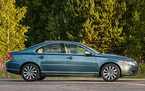 ���� ���������� Volvo S80 - 2013