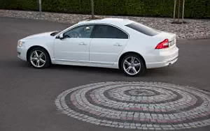 ���� ���������� Volvo S80 D4 - 2016