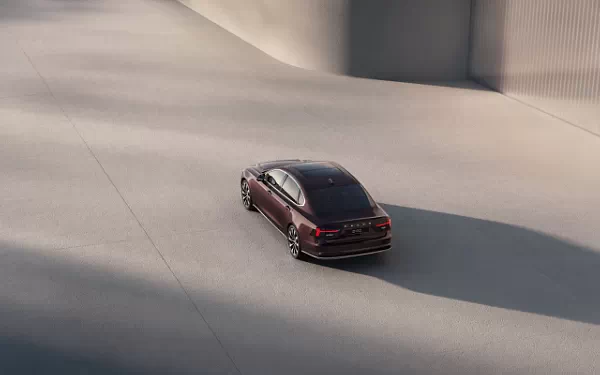 ���� ���������� Volvo S90 T8 Recharge - 2025