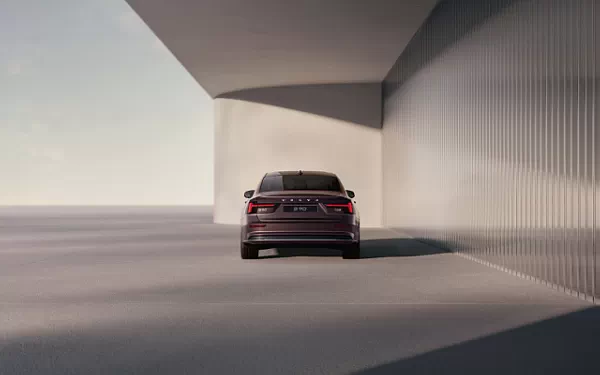 ���� ���������� Volvo S90 T8 Recharge - 2025