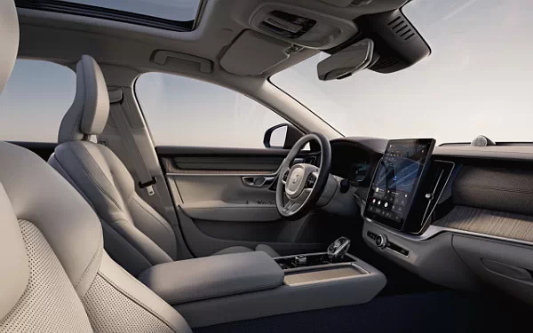 ���� ���������� Volvo S90 T8 Recharge - 2025