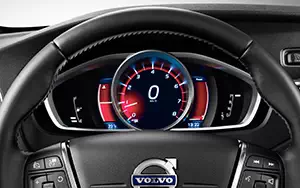 ���� ���������� Volvo V40 Cross Country - 2013