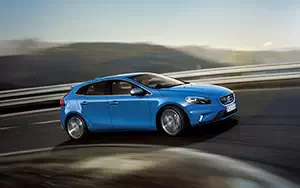 ���� ���������� Volvo V40 R-Design - 2014