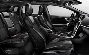 ���� ���������� Volvo V40 R-Design - 2014