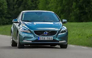 ���� ���������� Volvo V40 - 2014