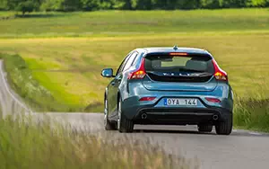 ���� ���������� Volvo V40 - 2014