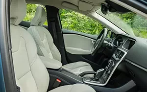 ���� ���������� Volvo V40 - 2014
