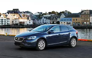 ���� ���������� Volvo V40 D4 - 2015